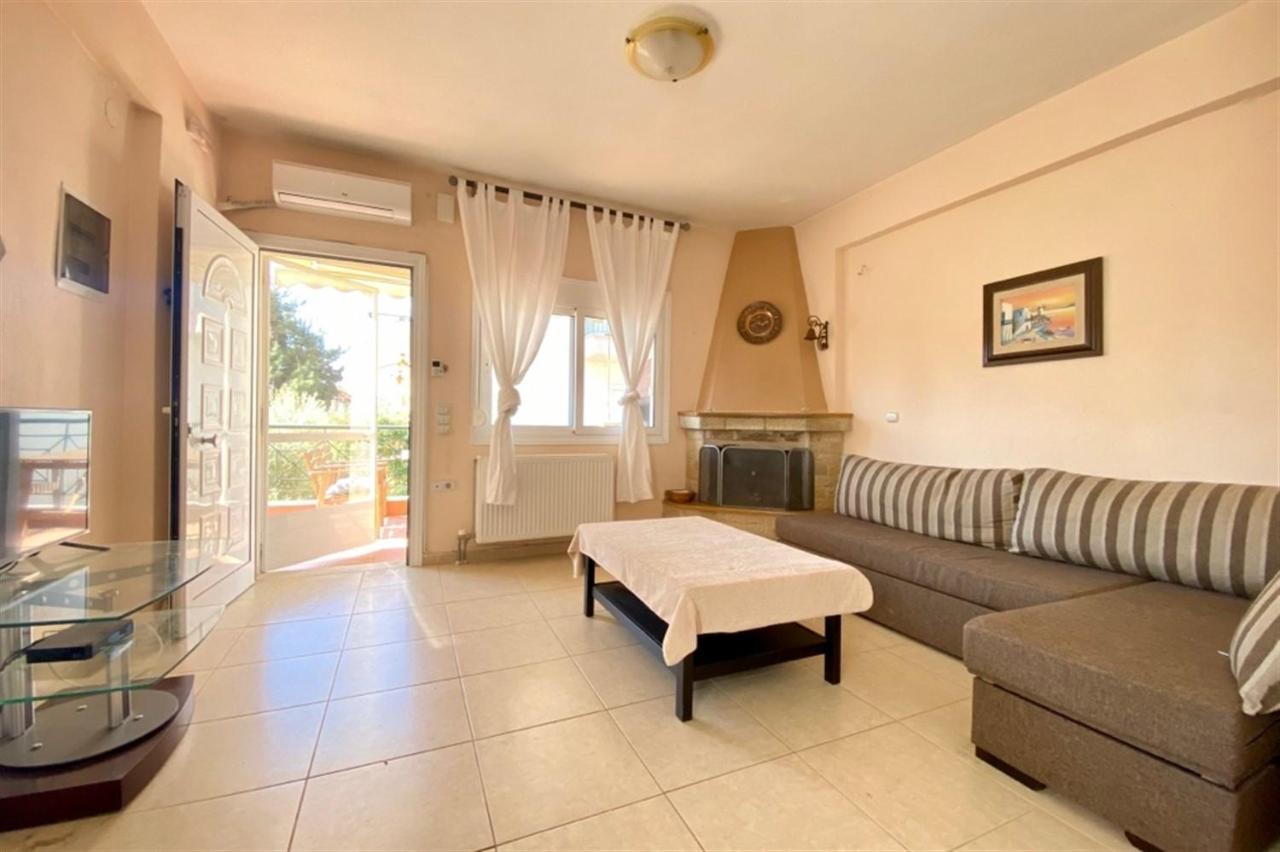 Pine Beach Holiday Home 2 Bedrooms 50 Meters To The Beach Kalyves Polygyrou Eksteriør billede