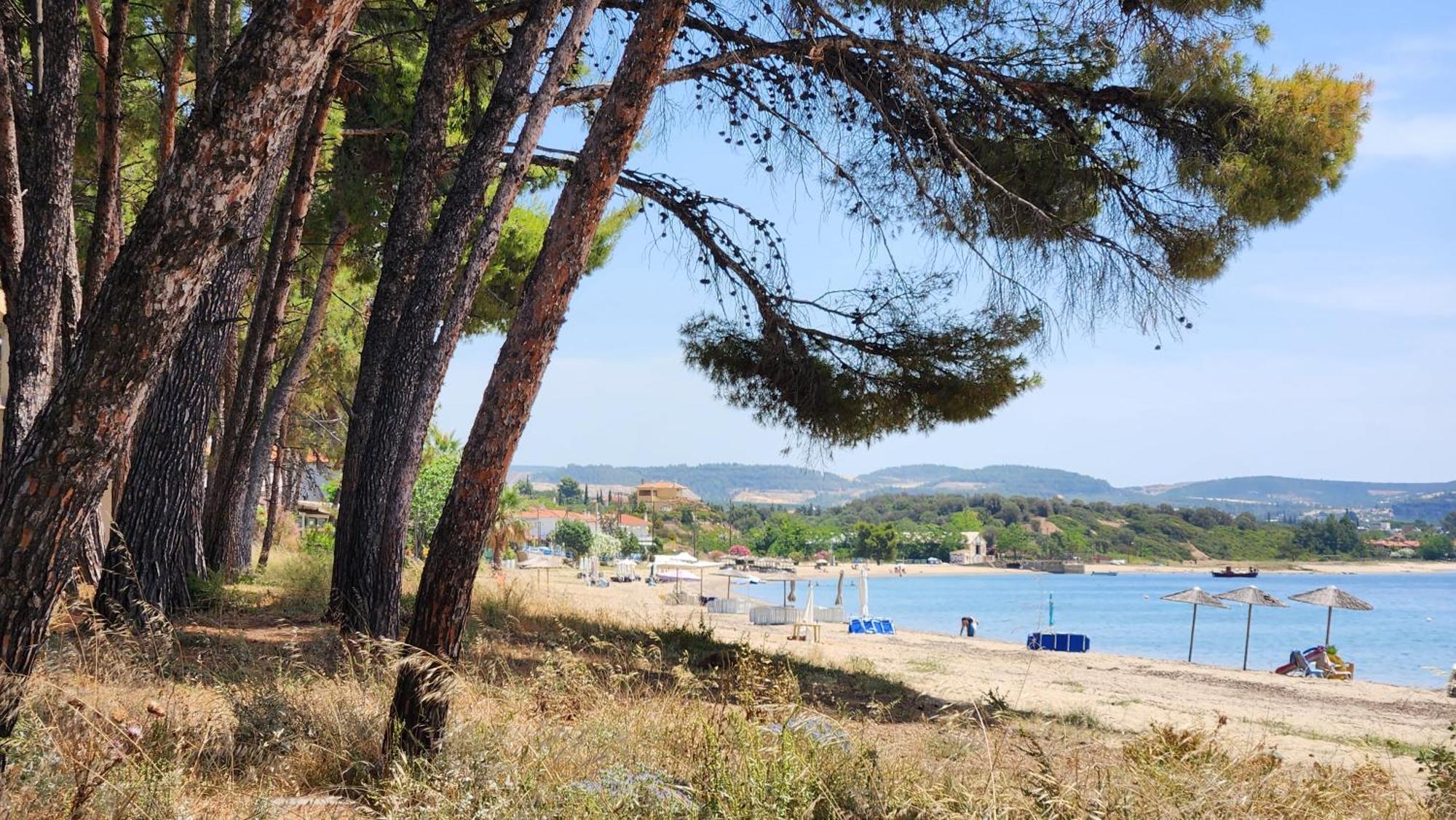 Pine Beach Holiday Home 2 Bedrooms 50 Meters To The Beach Kalyves Polygyrou Eksteriør billede